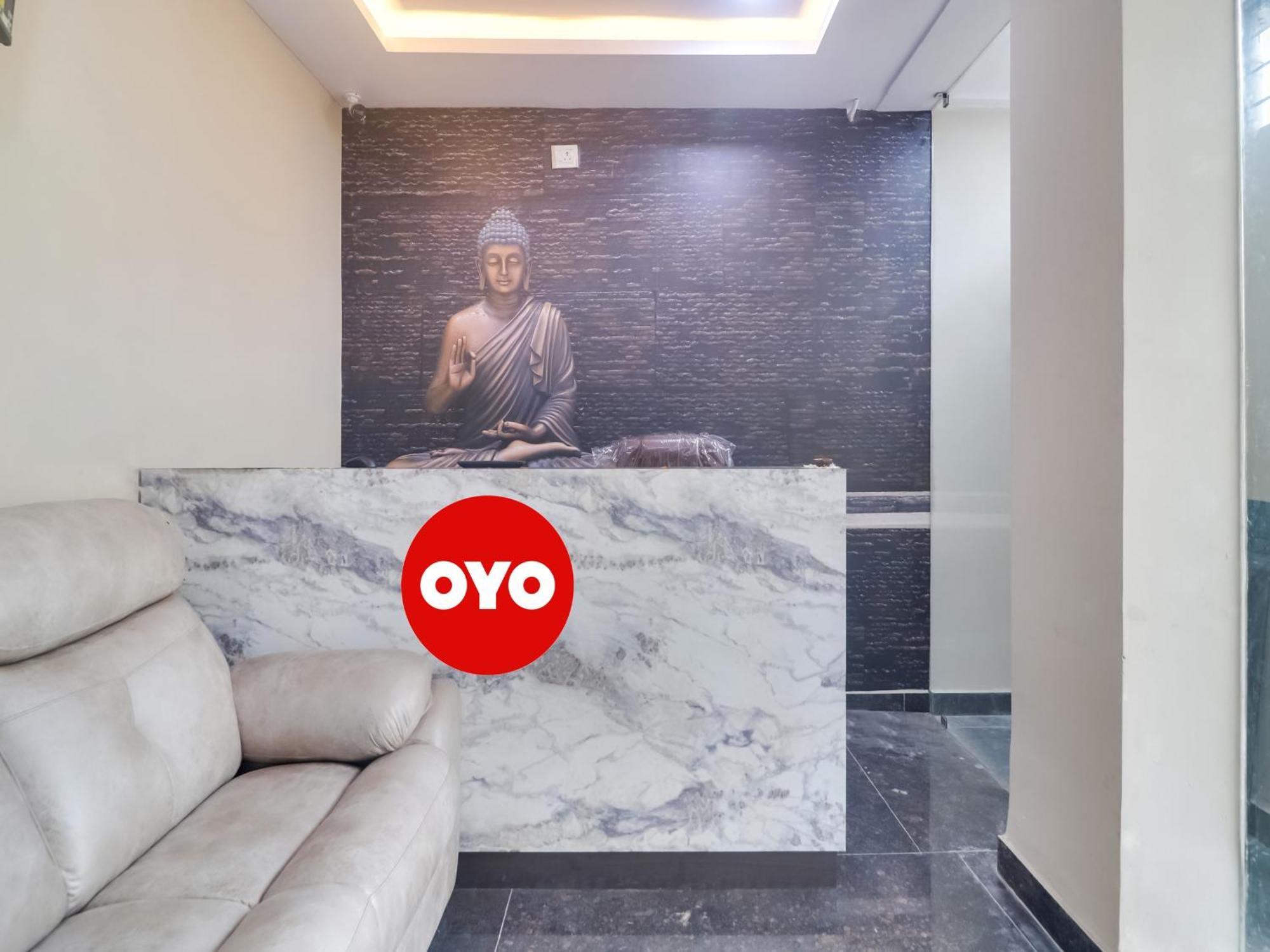 Hotel O Red Stone Hotels Hyderabad Exterior photo